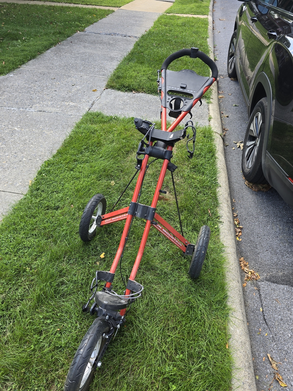 Red MensPush Golf Cart - Lightweight Foldable Design